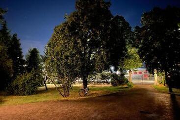 تختخواب و صبحانه Villa Peonia Parma