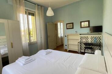 تختخواب و صبحانه Villa Peonia Parma