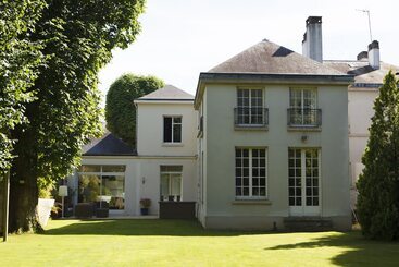 تختخواب و صبحانه Villa Castoria