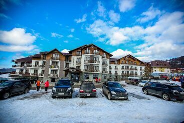 Crystal Hotel & Spa