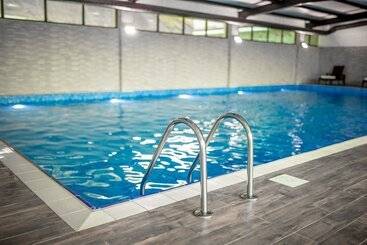 Crystal Hotel & Spa