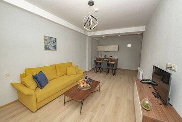 Crystal Hotel & Spa