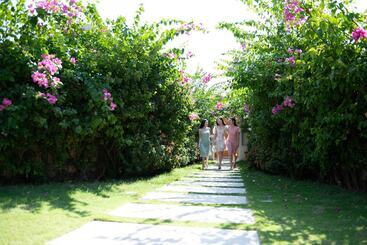 Flc Luxury Resort Quy Nhon