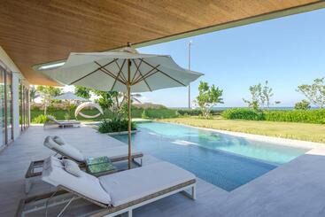 Flc Luxury Resort Quy Nhon