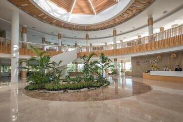 Flc Luxury Resort Quy Nhon
