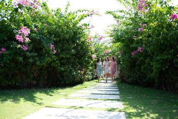 Flc Luxury Resort Quy Nhon