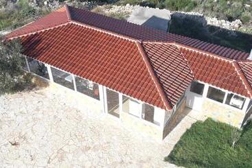 هتل Vila Bello