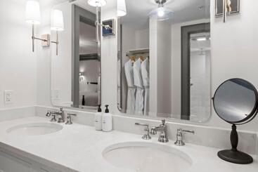 Общежитие The Davenport Inn