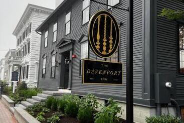 Общежитие The Davenport Inn
