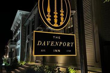 Общежитие The Davenport Inn