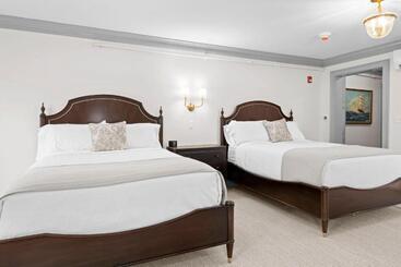 Общежитие The Davenport Inn