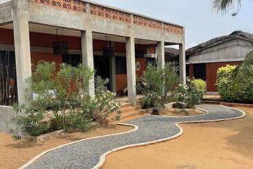 هتل La Maison Bleue Lome