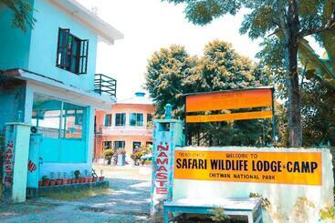 هتل Safari Wildlife Lodge & Camp
