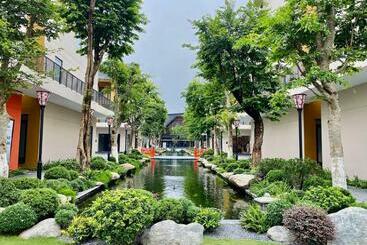 هتل Wyndham Lynn Times Thanh Thủy   Khu Nghỉ Dưỡng Khoáng Nóng