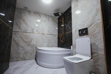 هتل Antalya Grand Palace