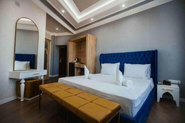 هتل Antalya Grand Palace