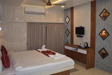 هتل Daltin Home