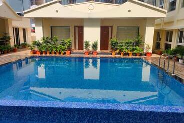 هتل Daltin Home