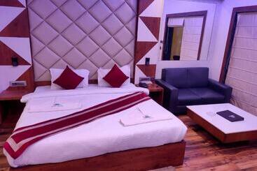 هتل Daltin Home