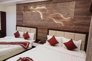 هتل Daltin Home