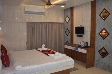 هتل Daltin Home