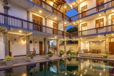 هتل The Bliss By Epic Unawatuna
