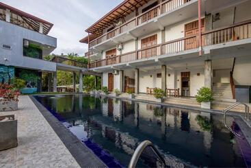 هتل The Bliss By Epic Unawatuna