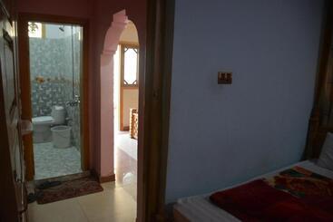 Pc Green Hotel, Mahandri, Kaghan