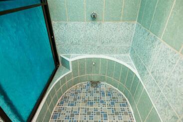 هاستل Hostal Victoria