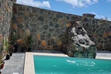تختخواب و صبحانه Eleganz Residence
