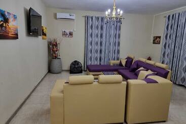تختخواب و صبحانه Eleganz Residence
