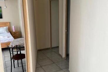 تختخواب و صبحانه Eleganz Residence