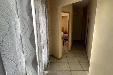 تختخواب و صبحانه Eleganz Residence