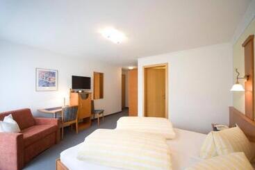 Soliva Hotel & Apartments