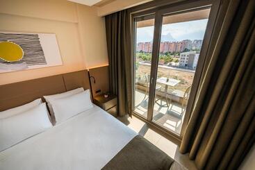 Casamax Suites
