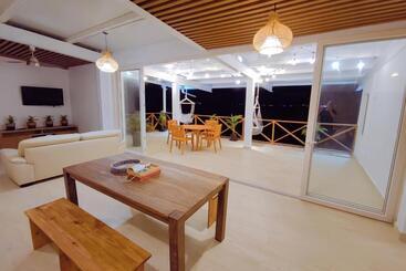 Kasakai Beachouse