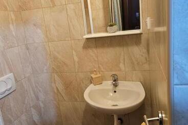 پانسیون Apartmani Račeta