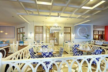 The Signature Level At Grand Palladium Imbassaí Resort & Spa