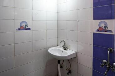 Super Hotel O Sai Residency