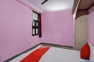 Super Hotel O Sai Residency