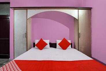 Super Hotel O Sai Residency