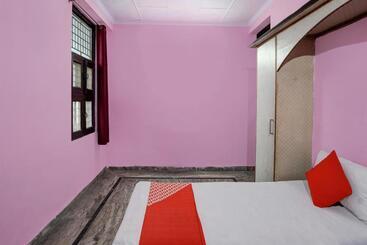 Super Hotel O Sai Residency