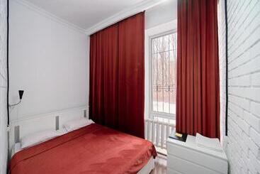 هاستل Hello Inn Budget