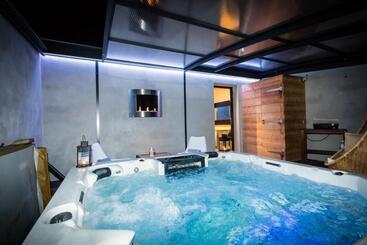 Bed and Breakfast Chambres D'hotes Deluxe Jacuzzi Mas De L'etoile