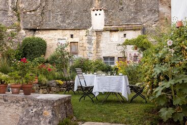 تختخواب و صبحانه Clos Des Moulins