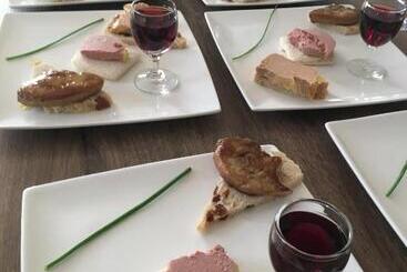 تختخواب و صبحانه Maison Des Vignes