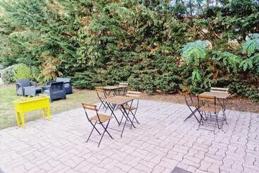 B&b Hotel Corbeil Essonnes