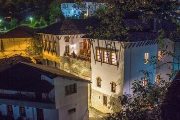 هتل Old Bazaar 1790