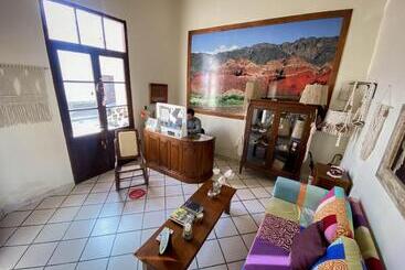 هتل Plaza Cafayate