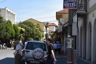 هتل Shkodra L